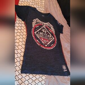 NWOT American Fighter Graphic T-Shirt BUCKLE WOMENS LARGE NEVER WORN